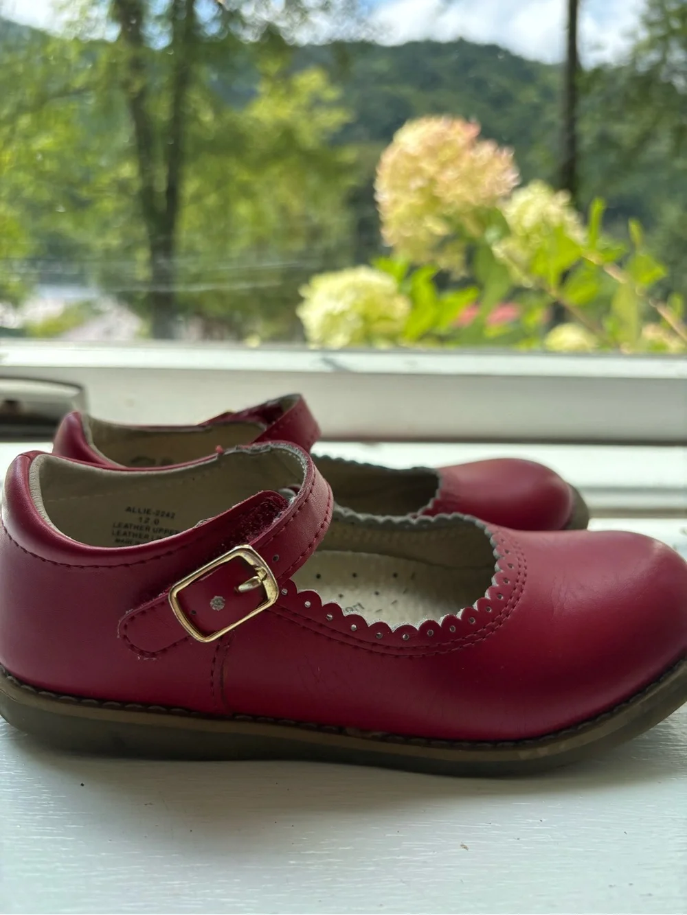 Footmates Scalloped Mary Jane (Red)